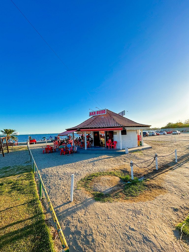 Linda Casa em Araruama, a apenas 250m da lagoa