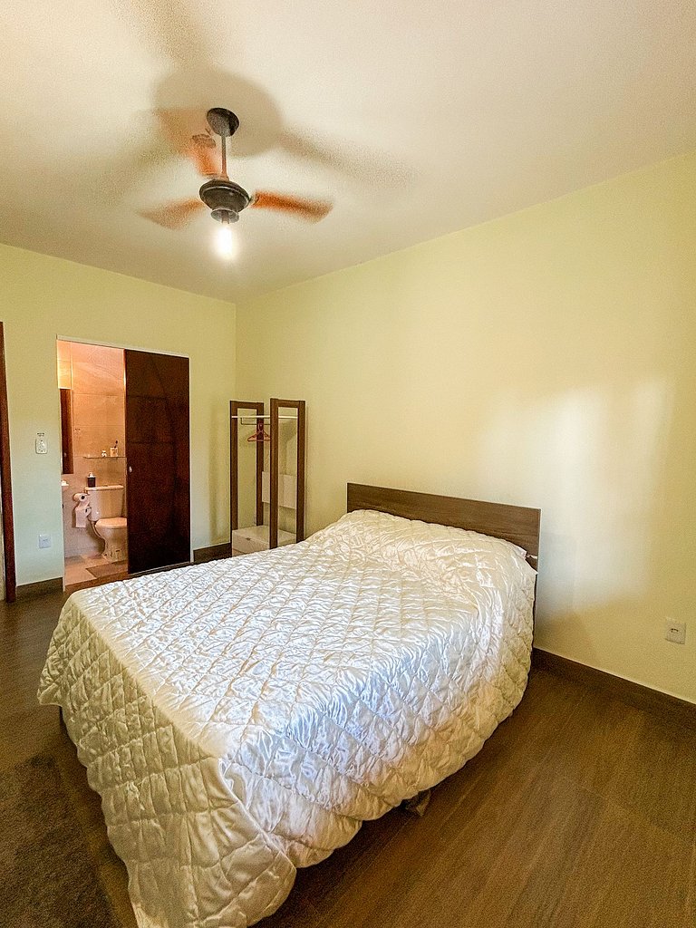 Linda Casa em Araruama, a apenas 250m da lagoa
